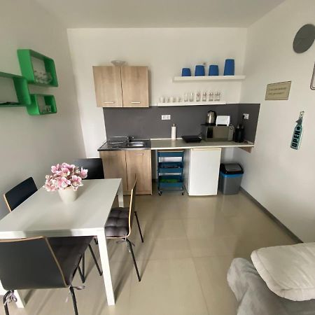 Lexi Family Apartman Appartement Hajdúszoboszló Buitenkant foto