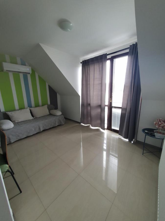 Lexi Family Apartman Appartement Hajdúszoboszló Buitenkant foto